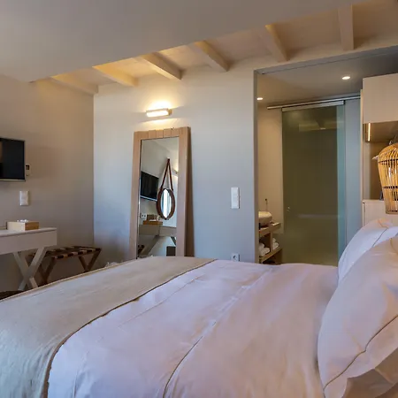 Oniro Suites, A Member Of Mykonos Highlights Hotell 3*