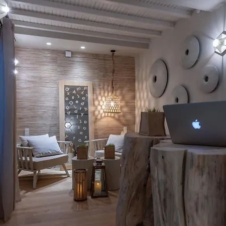 Oniro Suites, A Member Of Mykonos Highlights Hotell 3*