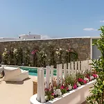 Отель Oniro Mykonos Town