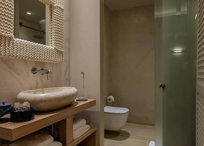 فندق أونيرو سويتس